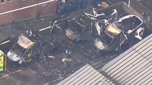 확 들이부어 '펑', 처참히 불탄 구급차들&hellip;"우리가 했다" 