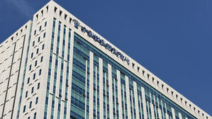 70대 모친 흉기로 살해한 20대에 징역 26년 구형