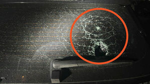 한밤중 뻥 뚫린 유리&hellip;뒷좌석 당기자 "웬 뼈다귀?"