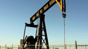 브렌트유 다시 100달러 대, 뉴욕증시는 약보합 마감