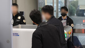 검찰, '북한 무인기' 대학원생 등 3명 기소&hellip;일반이적죄 적용