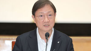 금감원장 "사업자 대출 유용 적발 시 형사처벌"