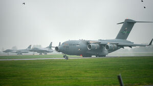 "미 수송기 UAE서 기동 훈련&hellip;이란 지상전 준비 정황"