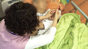 "병원 아닌 가족 품에서"&hellip;그 소원 왜 막히나