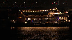 359명 탄 유람선 '덜컹'&hellip;한강 분수쇼 보려고 이탈?