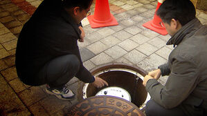 사방서 섞이는데&hellip;유흥가 퍼진 마약도 잡을 '맨홀'