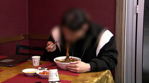 이물질 나왔다며 환불 요구&hellip;"이상한데" 발동한 촉