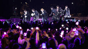 BTS 컴백 주말, 광화문 카드 사용 0.5%↓&hellip;외국인 결제는 74% 뛰어