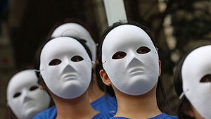 방미통위 "청소년 42%&middot;성인 16% 사이버폭력 경험&hellip;언어 폭력 최다 응답"