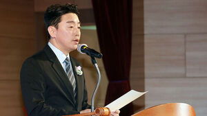 강훈식  "에너지 위기 극복, 국민 참여 절실&hellip;대중교통 이용 확대해달라"