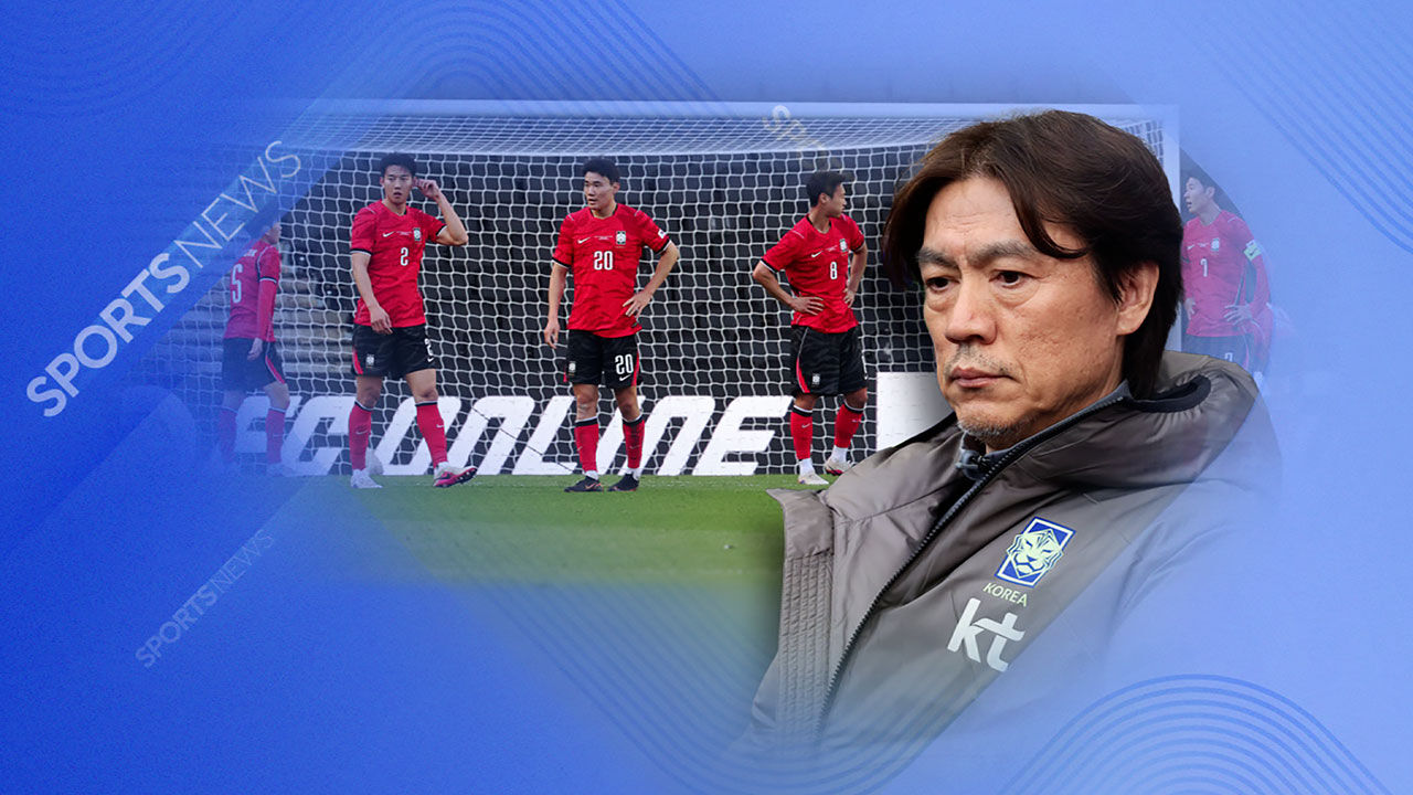 무너진 '스리백'…12년 전 악몽 재현?