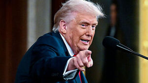 트럼프 "이란 이미 초토화&hellip;호르무즈해협, 이용국가가 열면 돼"