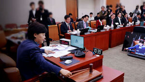 '증인 채택'부터 충돌&hellip;'추가 녹취' 또 공방