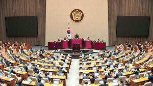 "피해자도 직접 보호 신청"&hellip;노동절 공휴일 지정도 통과