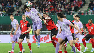 김민재 "오늘 같다면 '스리백' 충분히 경쟁력 있어"