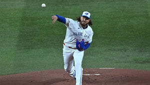 5년 만에 돌아왔는데&hellip;토론토 폰세, 십자인대 다쳐 장기 이탈 불가피