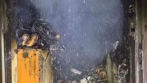 원룸서 "바퀴벌레 잡아야지"&hellip;대피하던 이웃 14m 추락사 