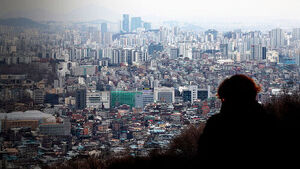 다주택자 '주담대' 연장 제한&hellip;'매물 잠김' 막는다