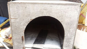 반려견에 달려든 개 저지하다 물려&hellip;60대 중상