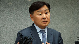 '민주당 제명' 김관영 지사 연가&hellip;충격 휩싸인 전북도청