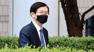 '윤석열 체포 방해 혐의' 전직 경호처장 "공권력 무력화 의도 없었다"