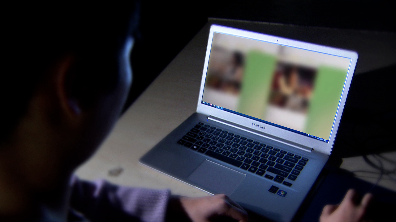 [단독]  네 얼굴 아냐?  메시지에 '철렁'…지인이 범인 (풀영상)