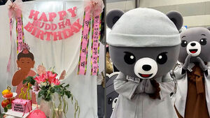 2030에 인기 폭발&hellip;"너무 재밌어" 끝없는 대기줄 