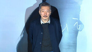 홍상수 신작 '그녀가 돌아온 날', 다음 달 개봉