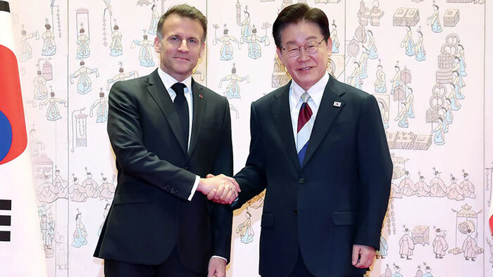 마크롱 만난 이 대통령&hellip;"글로벌 전략적 동반자 관계"