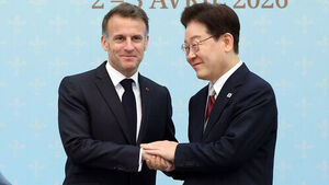 이 대통령 "한&middot;프랑스, 호르무즈 해협 안전 수송로 확보 협력"