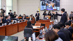 민주 "박상용 설계"&middot;국힘 "대통령 정범"&hellip;국조서 '대북송금' 충돌