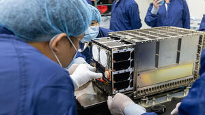 미 아르테미스 동행 K-라드큐브, 2일차에도 교신 실패