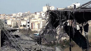 최대 교량 '우르르'&hellip;트럼프 "아직 시작도 안 해"