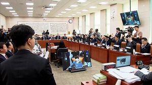 박상용 '증인 선서 거부'에 퇴장&hellip;녹취 또 공개