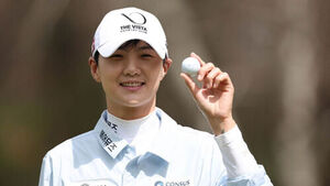 KLPGA 국내 개막전서 하루에만 '홀인원 3명'&hellip;박성현 시즌 1호