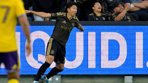 손흥민, 전반에만 4도움 진기록&hellip;시즌 11도움 리그 선두