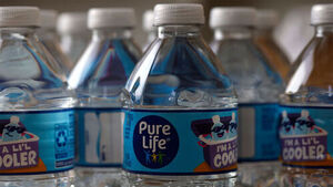 미, 식수 미세플라스틱 첫 규제 검토&hellip;오염물질 지정 예고