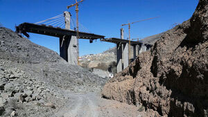이란, 트럼프 통첩에 주변국 교량&middot;미국 테크 기업 보복 경고
