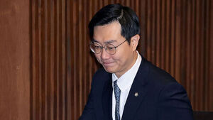 서울중앙지검, '성추행 의혹' 장경태 서울남부지검 이첩