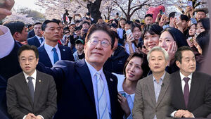 [여담야담] 부활절 예배 후 '벚꽃 소통'&hellip;경호 리스크에도 시민 적극 접촉