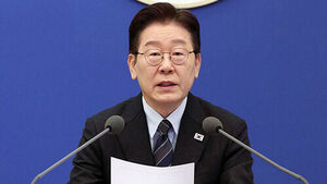 '대통령 사진 활용 금지 청와대 요청' 보도에&hellip;이 대통령 경위 파악 지시