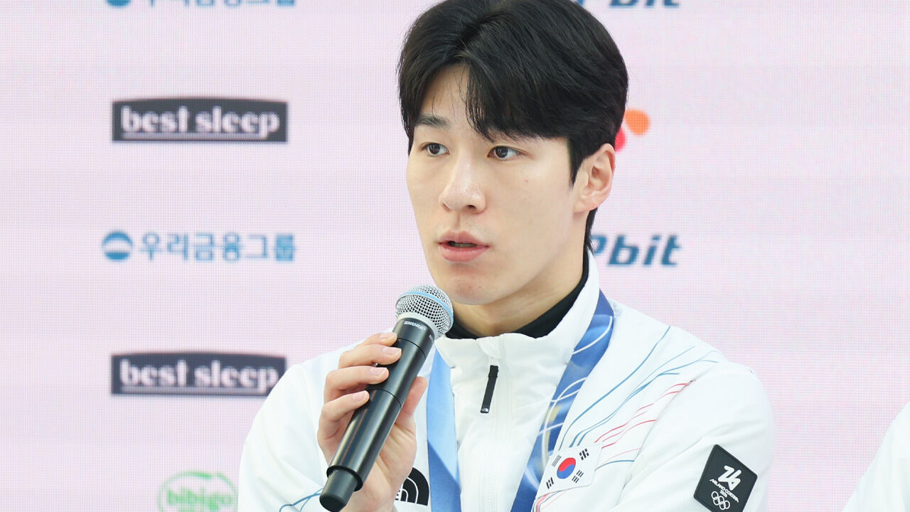 쇼트트랙 황대헌 "임효준, 춤추면서 놀려..사과 직후 서명 요구"