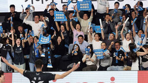 현대캐피탈 '판정 논란' 딛고 남자배구 챔피언결정전 2패 뒤 첫 승