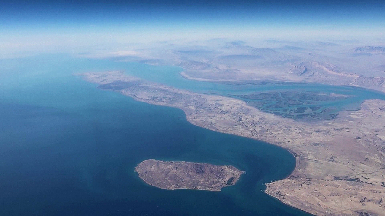 일본 선박은 통과, 한국은?..