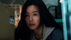 전지현, 연상호 '군체'로 11년 만에 스크린 복귀