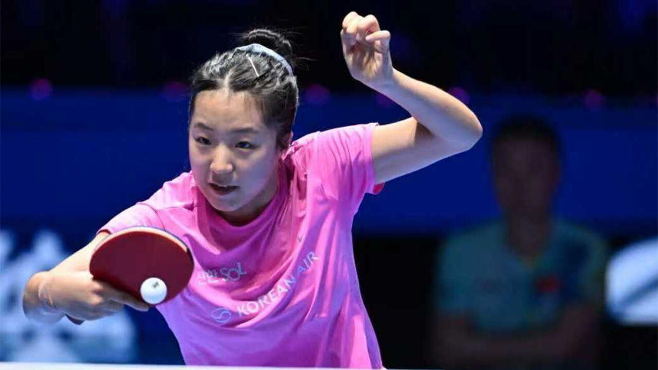 여자 탁구 신유빈, 첫 월드컵 동메달 획득 후 세계 12위로 상승
