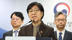 복지장관 "위기 틈탄 의료제품 불공정행위, 예외없이 엄정 대응"