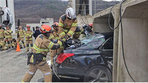 대통령경호처 '특수 차량 사고' 가정한 인명 구조 훈련