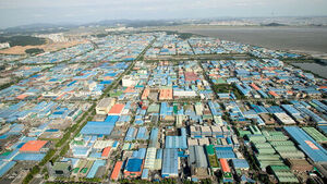 '가동률 뚝'&hellip;인천 산단 소규모 업체들, 중동사태로 타격