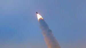 북, 원산 일대서 동해상으로 탄도미사일 수발 발사